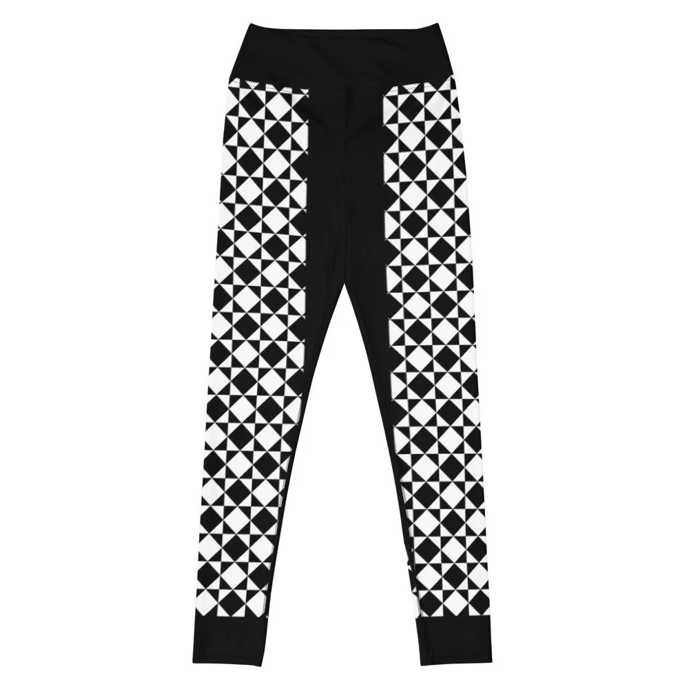 Black & White Monochrome Leggings Triangle Geo — PIBE Magazine Play