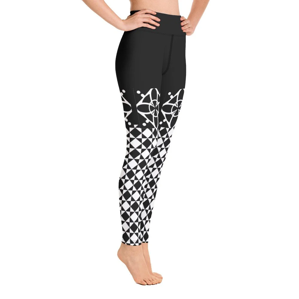 Black & White Monochrome Leggings Triangle Floral — PIBE Magazine