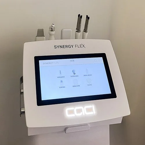 CACI ∙ Gentleman’s Facial