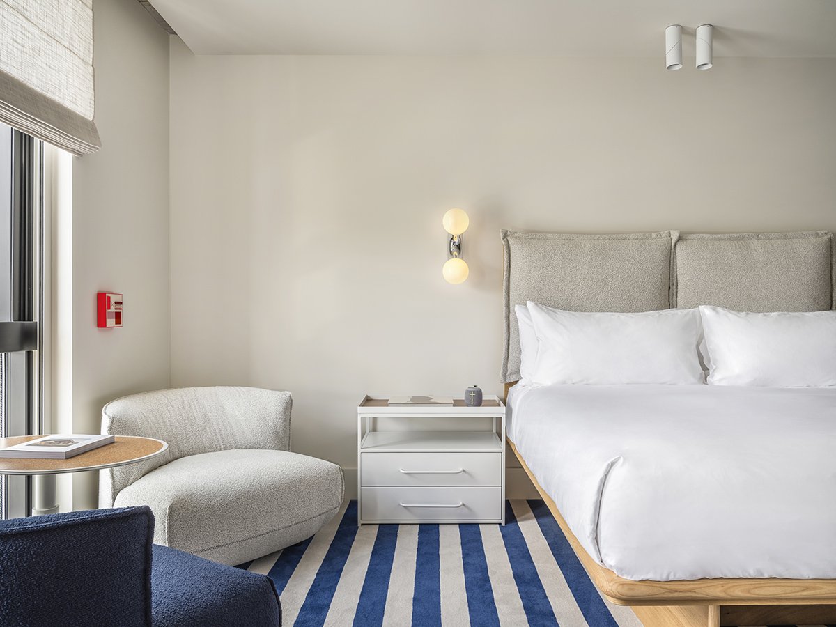 The StandardX Melbourne PIBE Magazine_Cosy Suite.jpg