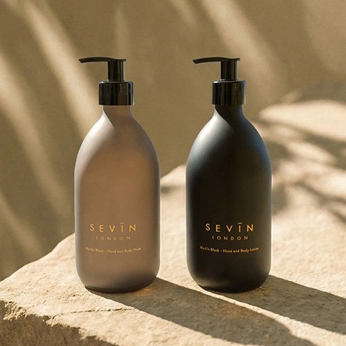 SEVIN London ∙ Marble Black Hand &amp; Body