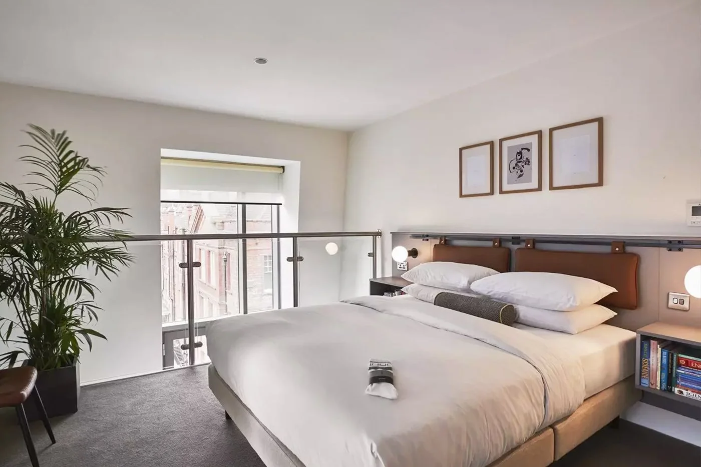 Leven Manchester Hotel Room PIBE Magazine 7.jpg
