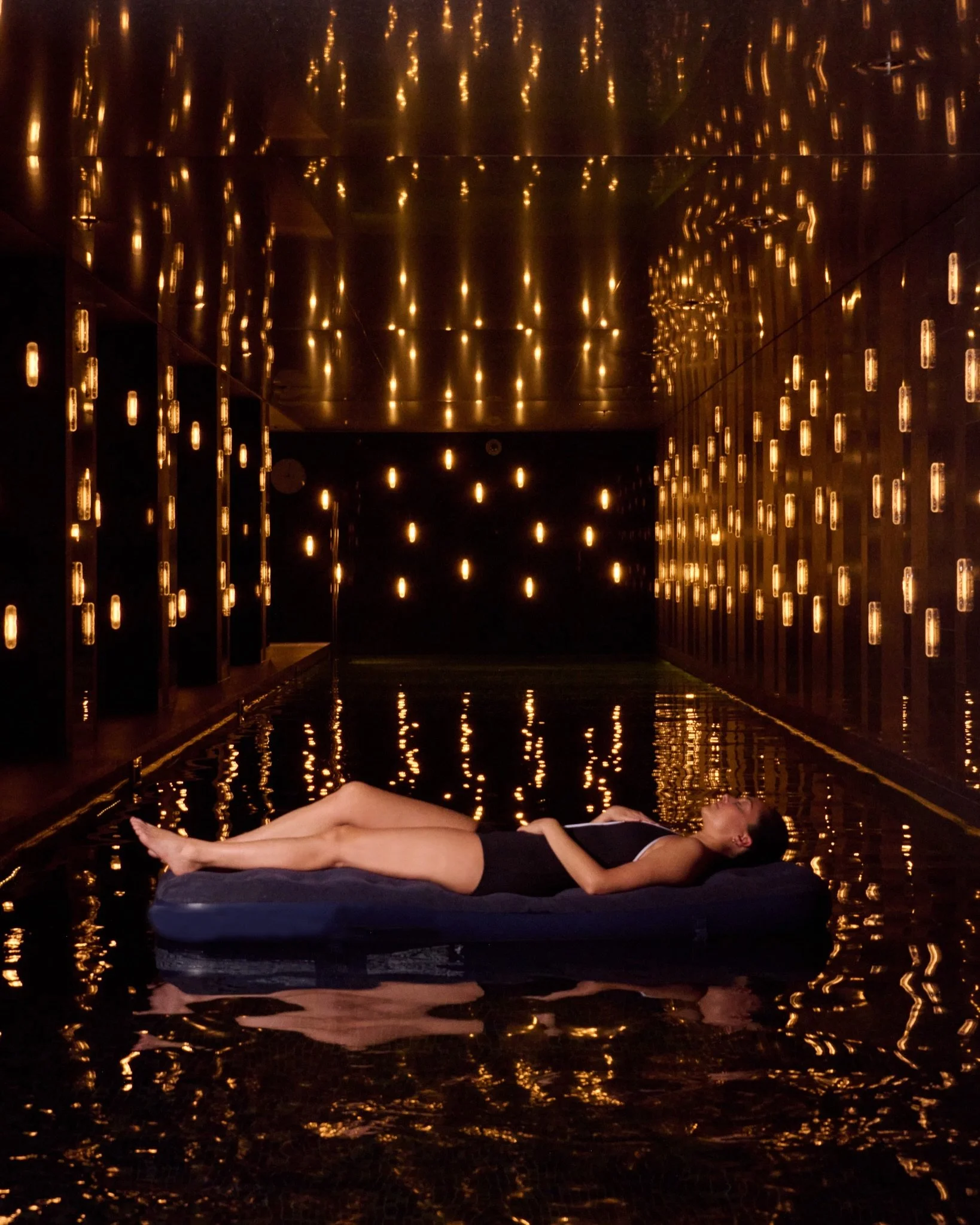 Floating Sound Therapy: the ultimate immersive wellness experience you just have to try.
Discover restorative floating sound therapy at @mo_mayfair and @beaverbrook where sound healing, water immersion and breathwork help you find clarity, balance an