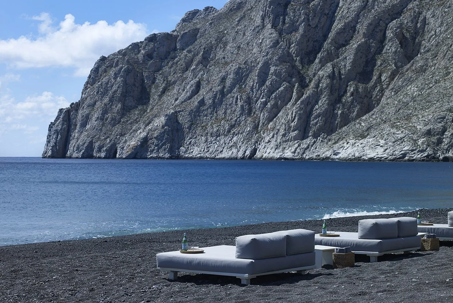BelloniasVillas 1_PIBE Magazine.jpg