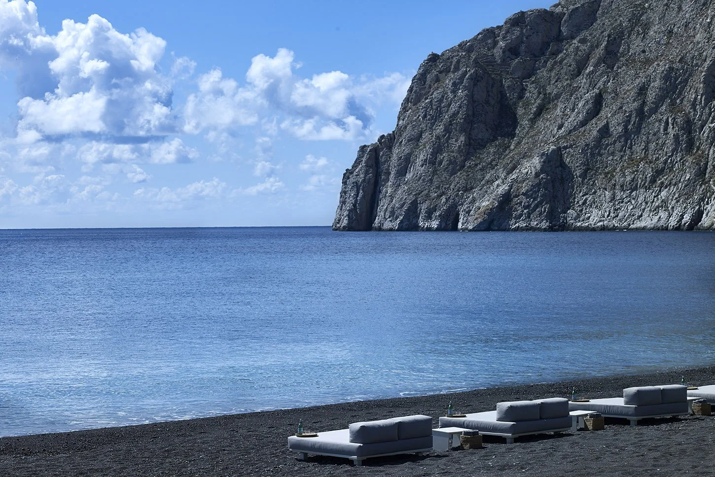 BelloniasVillas 2_PIBE Magazine.jpg