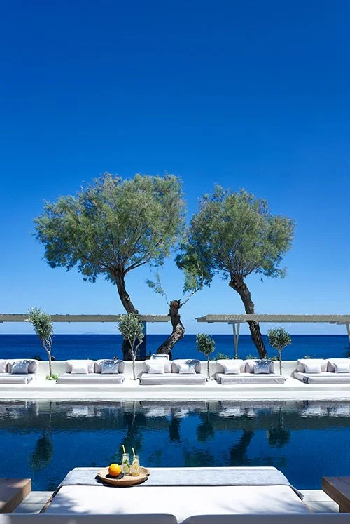 Bellonias Villas: The Barefoot Beach Hotel in Santorini