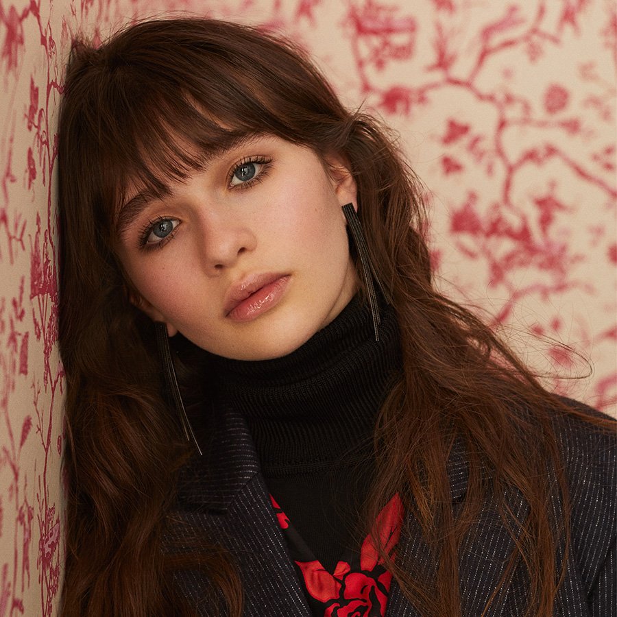 Interview With Actress Malina Weissman — PIBE Magazine Play It By Ear
