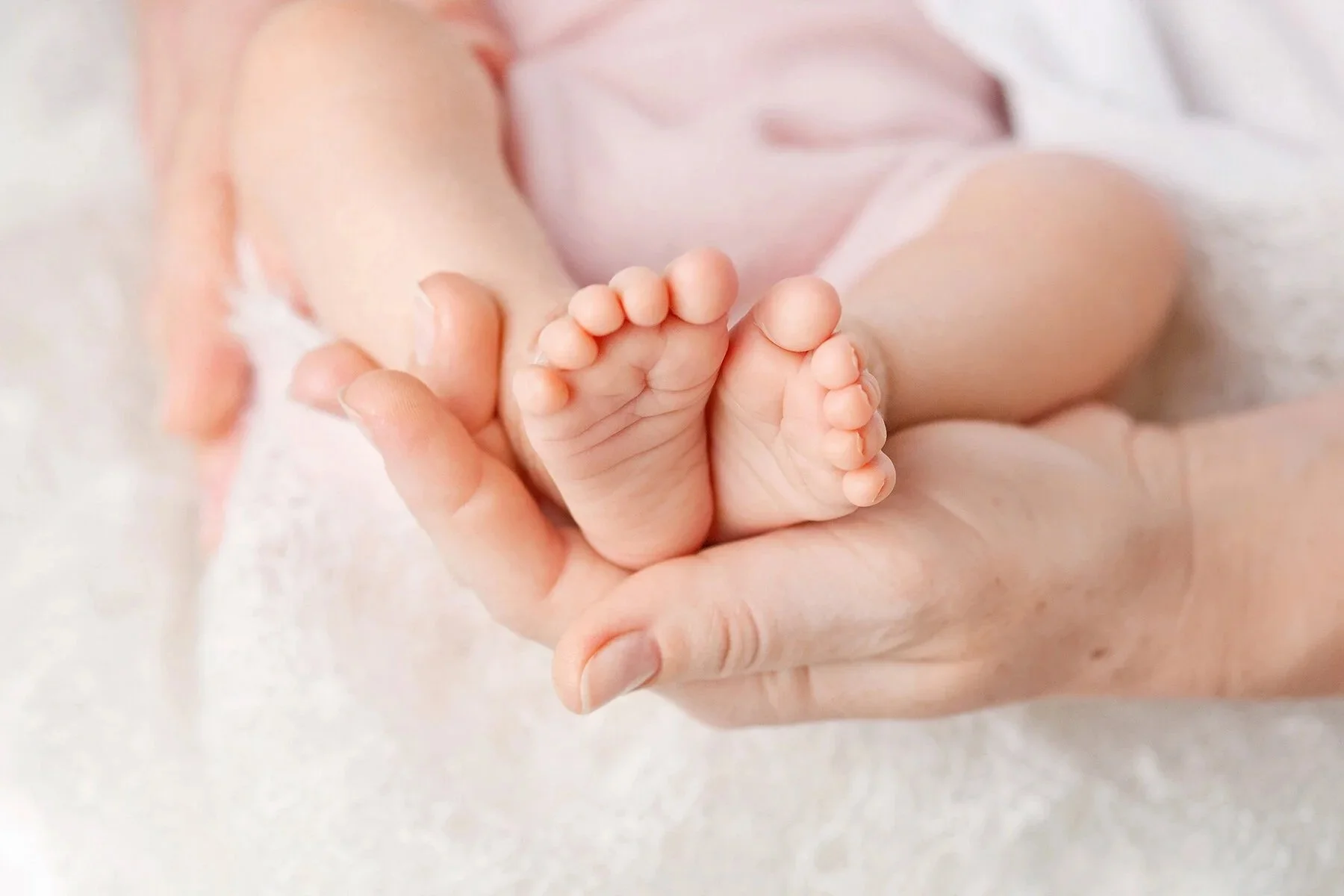 Baby-feet pic.jpg