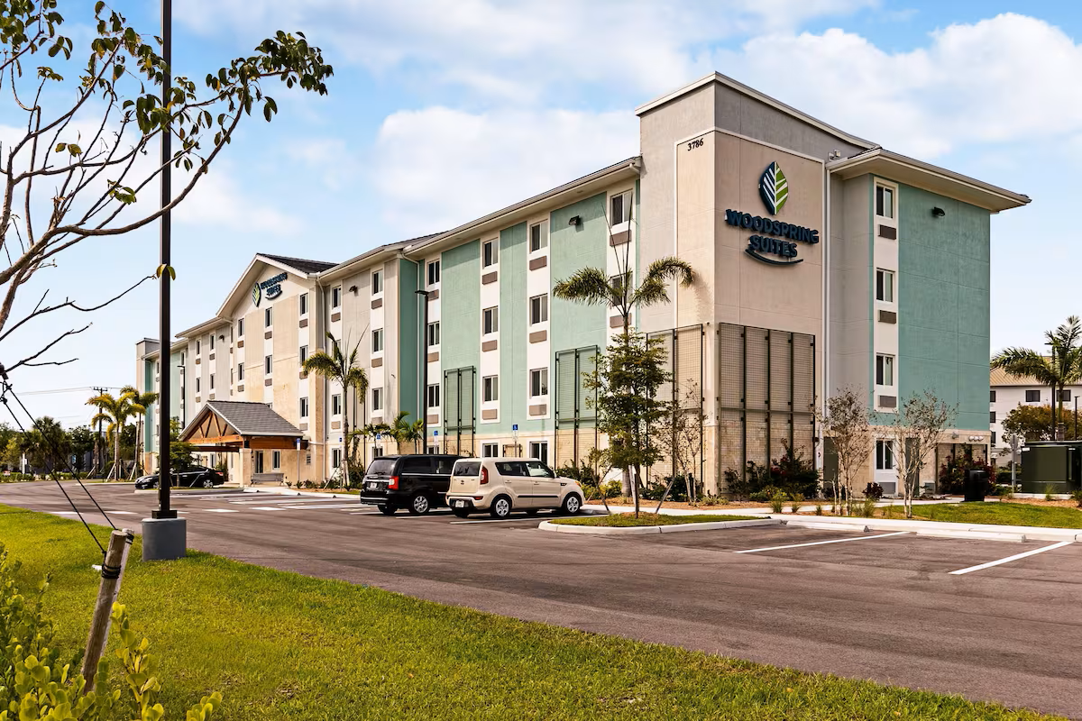 WoodSpring Suites Naples 