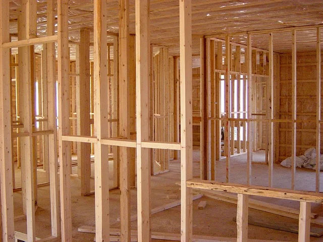 construction-19696_640.jpg