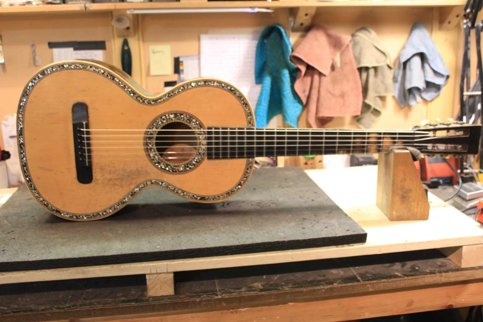 The Vintage Instrument Workshop - 1800s Parlour Guitar - 18.jpg