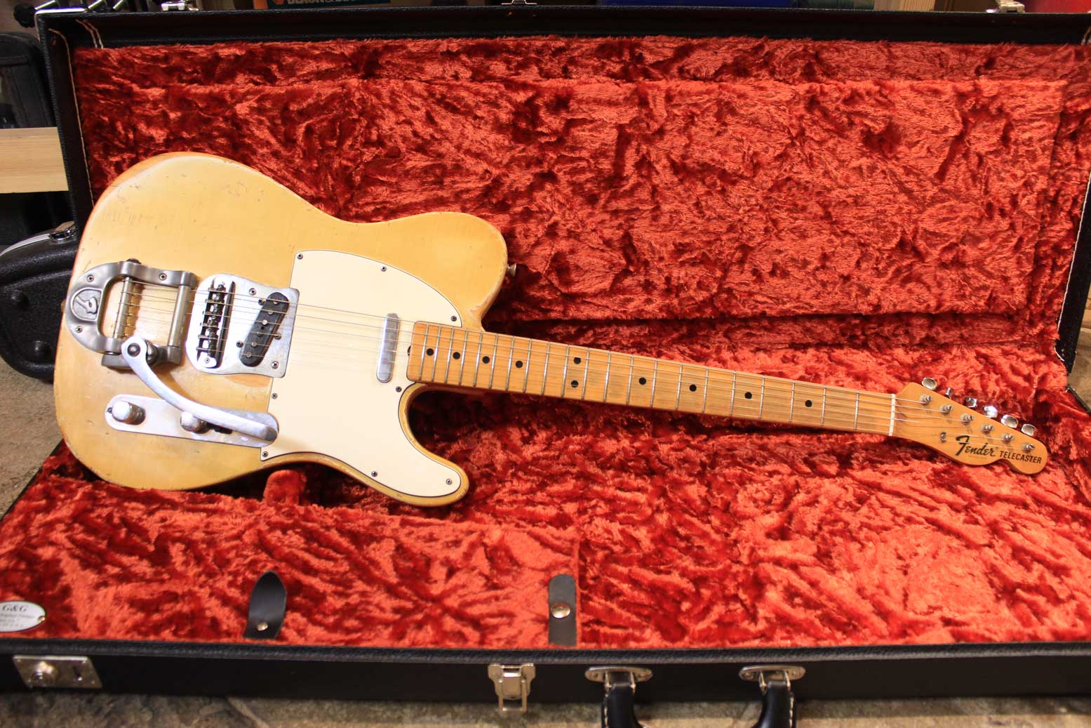 1969 Fender Strat ( Bigsby )