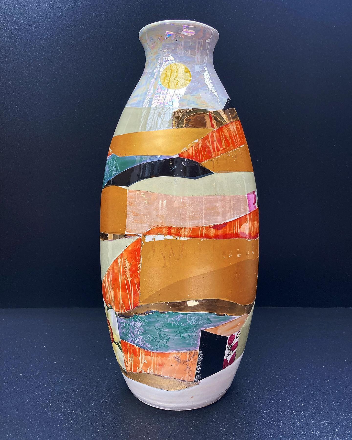 #coiling #vase #new #shape #bowl #landscape #design #craft #art #lustre #bird #trinket #vessel #clay #available @manchestercraft #manchester #northernquarter #makersatmanchestercraft #clayart #wheretobuyceramics