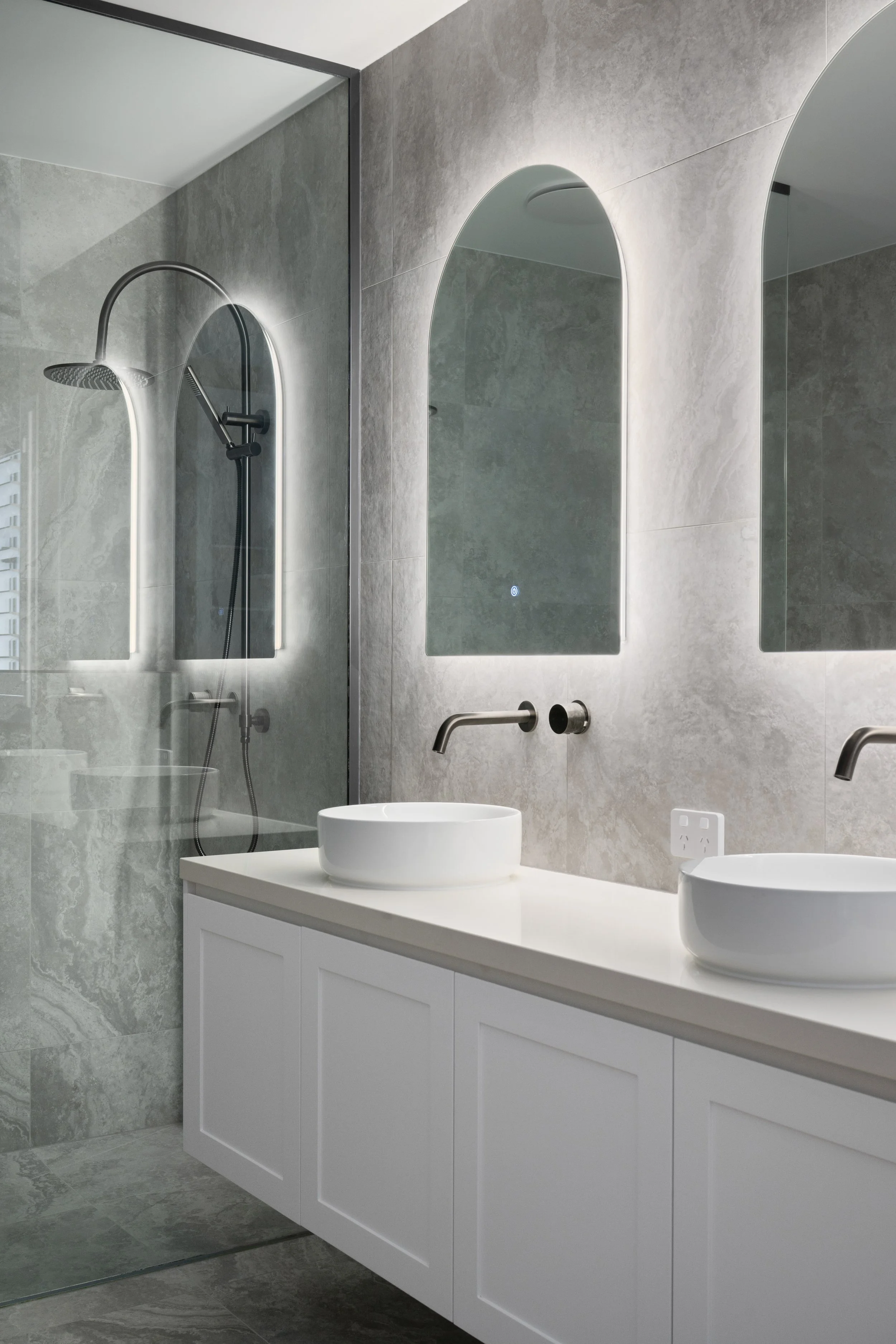 10 Pertzel Dr, Leneva VIC 3691-46-83.jpg