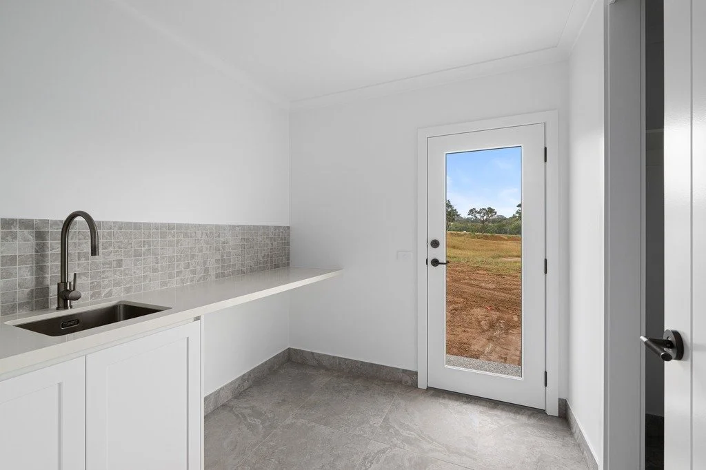 10 Pertzel Dr, Leneva VIC 3691-145-101_1024.jpg