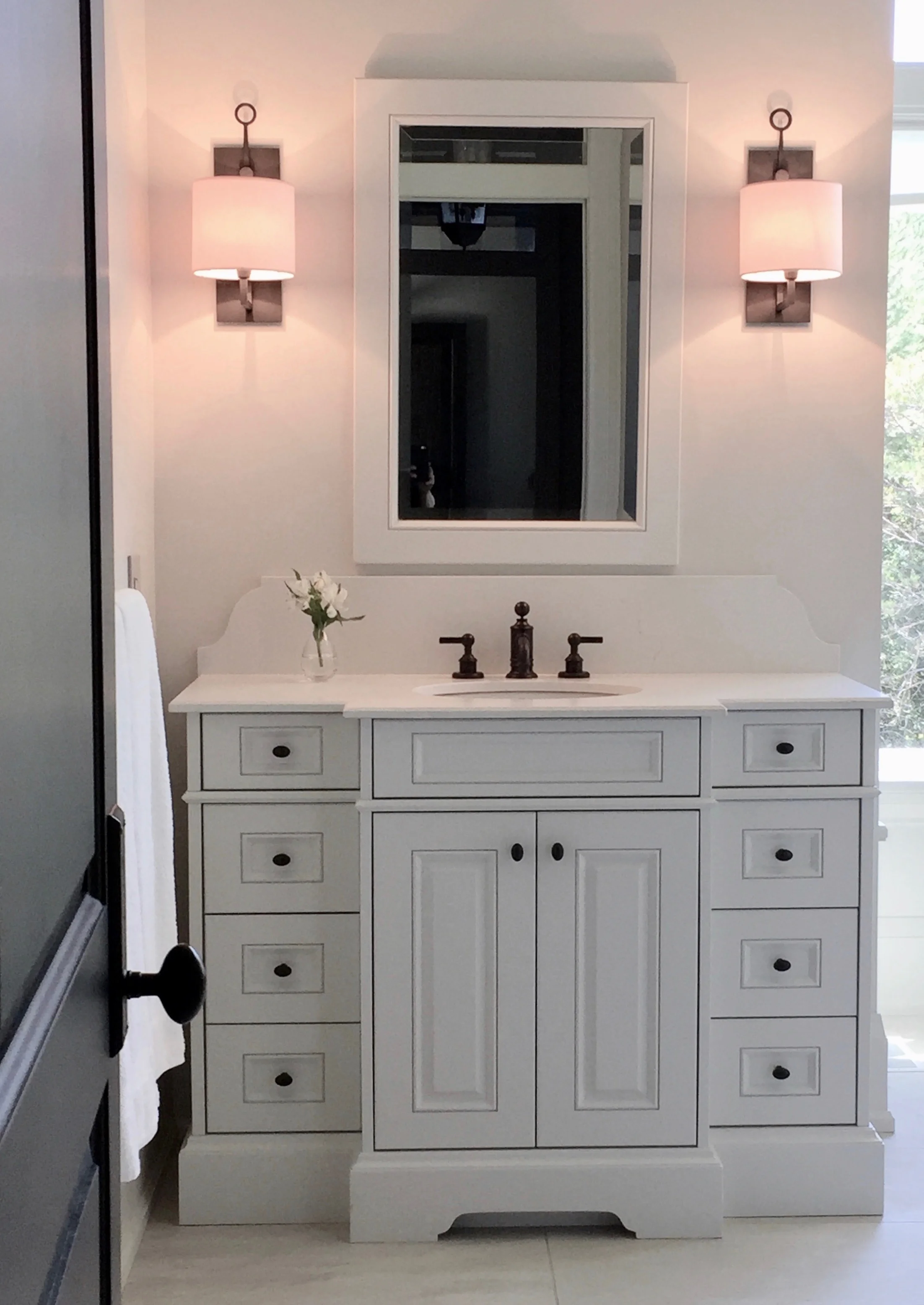 BUTLER ENSUITE VANITY.jpg