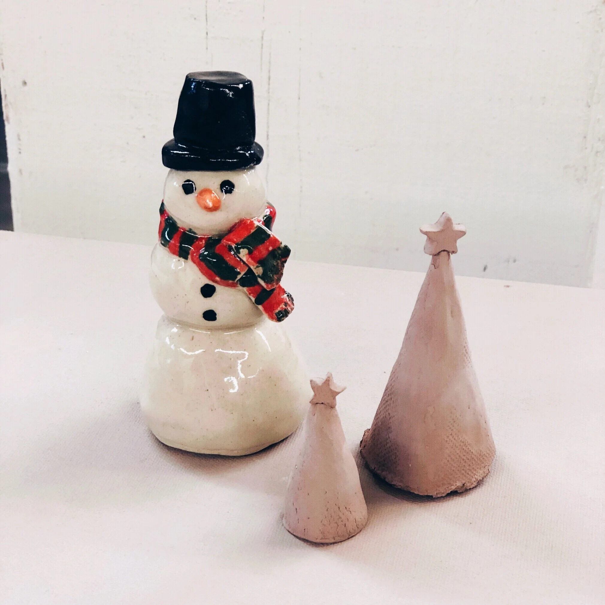 Holiday Handbuilding