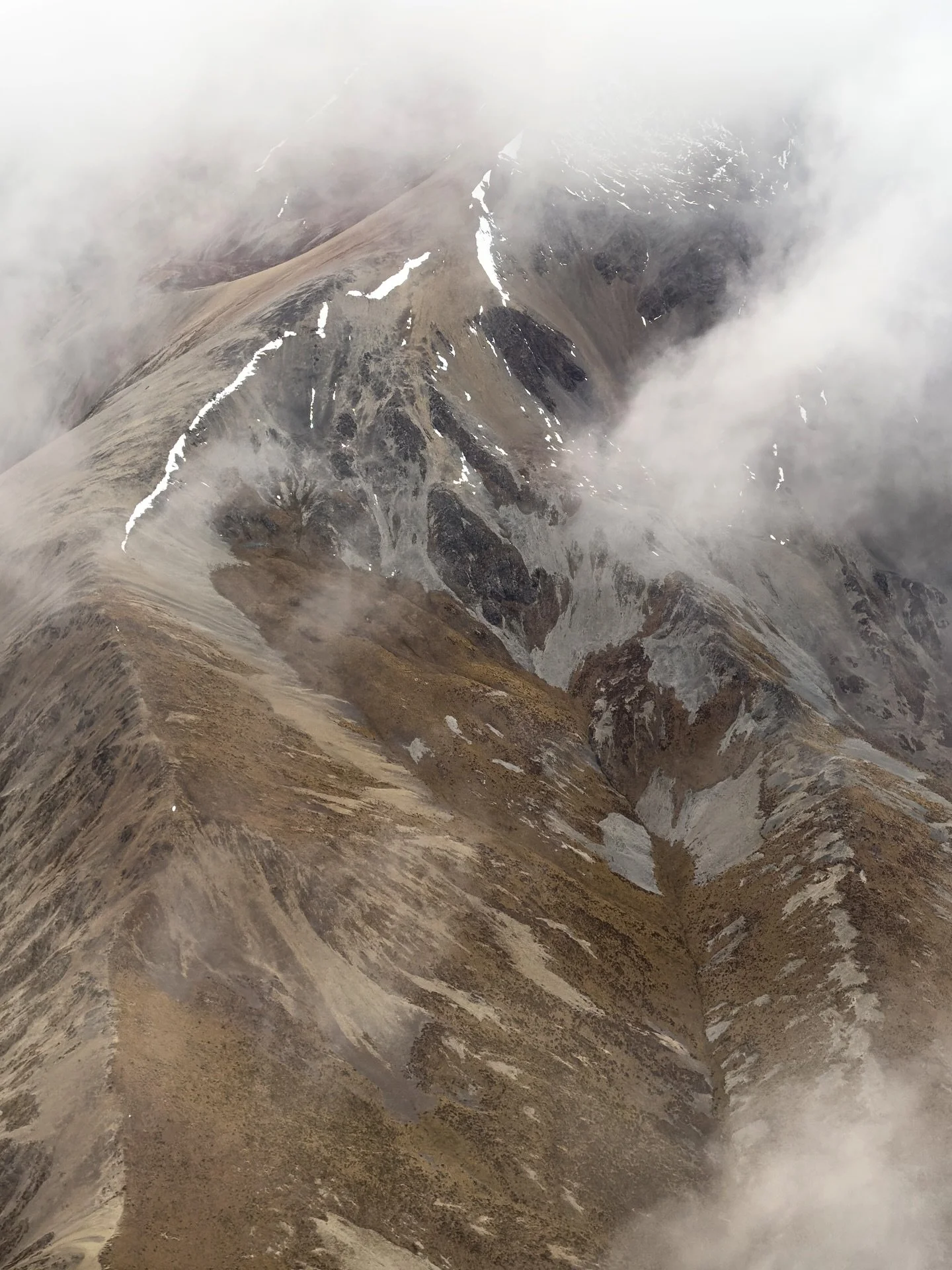 I flew to Queenstown for work - a photo shoot for a chef - and couldn&rsquo;t help but be mesmerised by the ever changing landscape below. Like a painting! I&rsquo;ve flown over the Andes in South America a few times, which was also breathtaking, but