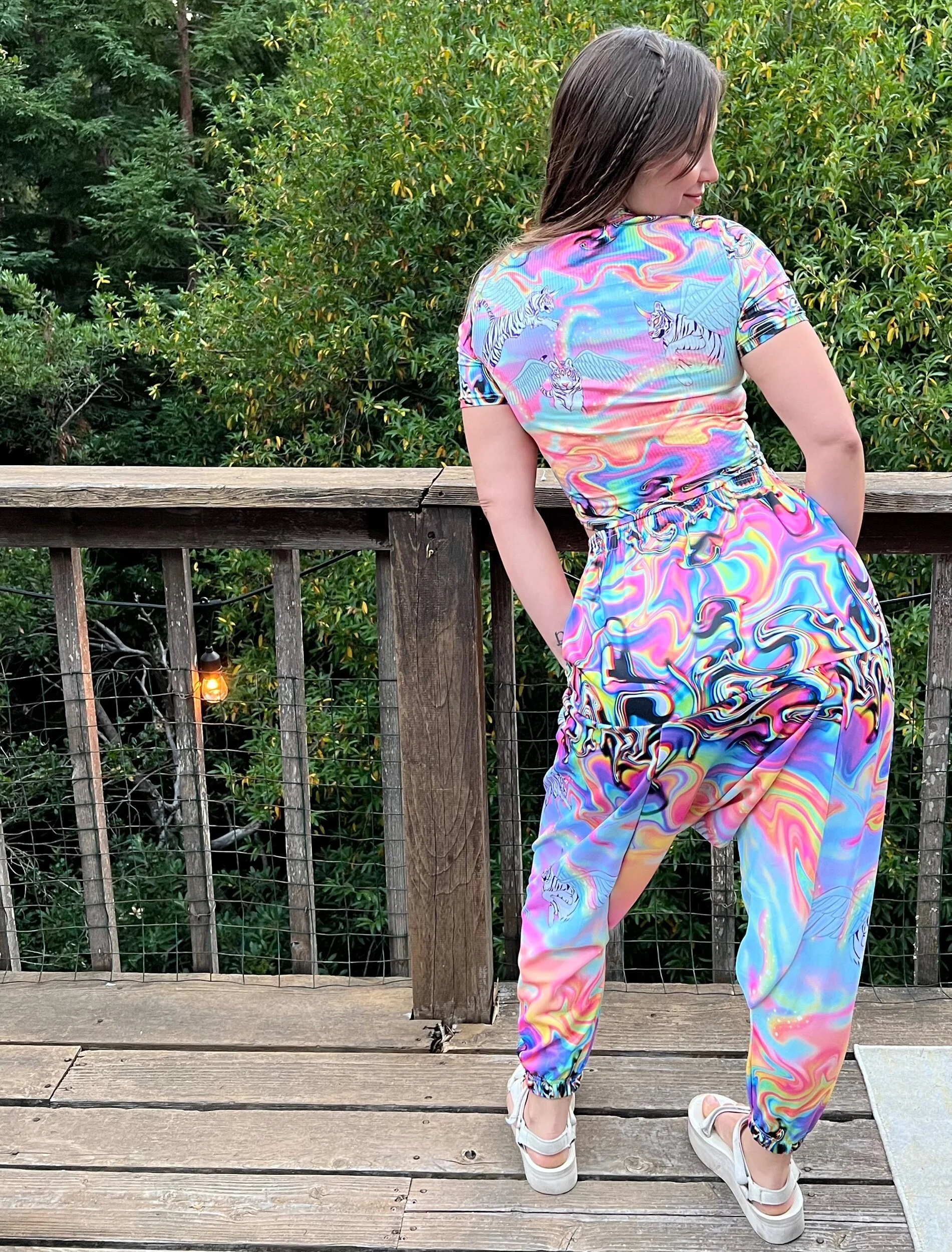 C5D40BF9-B7E6-45FB-B525-B7392206A778