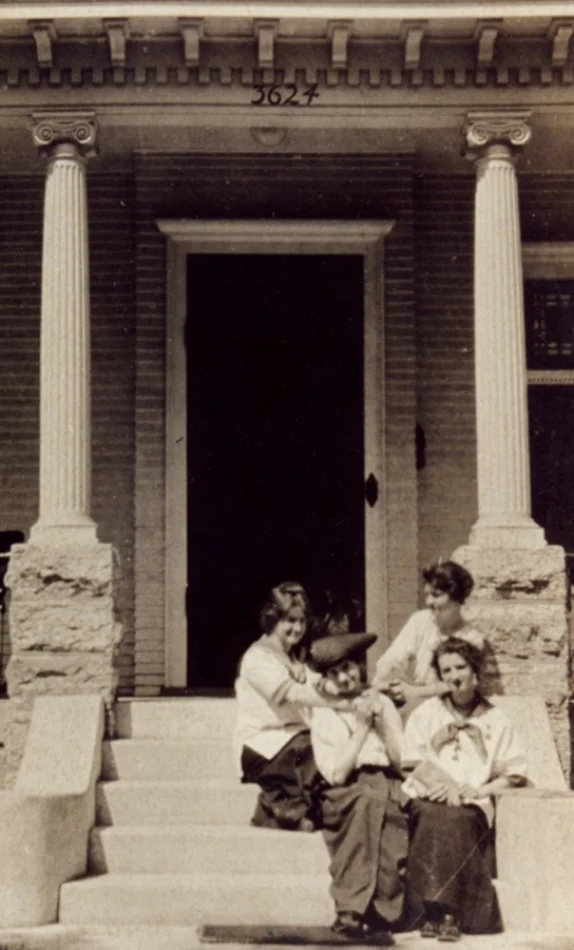 3624_Park_1915_Gramps_Daughters cropped.jpg