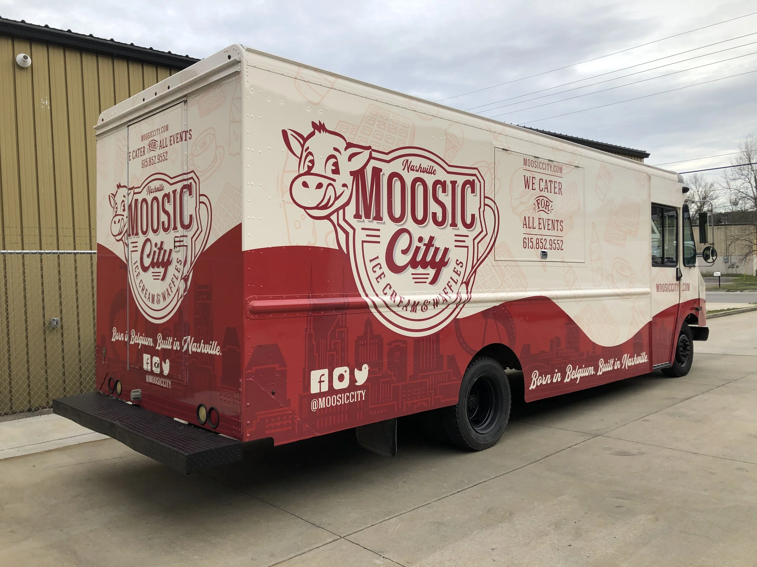Label Graphics Co Franklin TN Vehicle Wraps Wrap Design Print Install 37064 Moosic City 2 food truck wrap.JPG