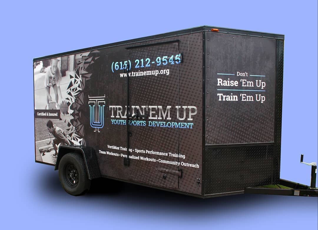 An awesome trailer wrap for @trainemup.tn 🔥 Train Em Up is an amazing non profit that specializes in youth sports development, be sure to go check them out! We designed this to be a bit edgier with distressed textures and dynamic transitions. Then w