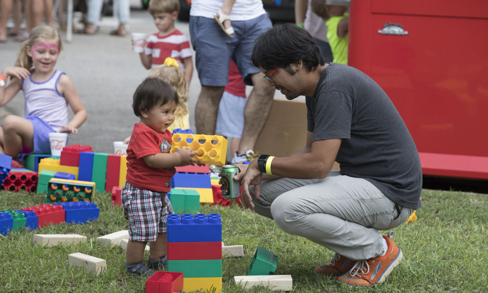 cropped-HL-Blockparty_215.jpg