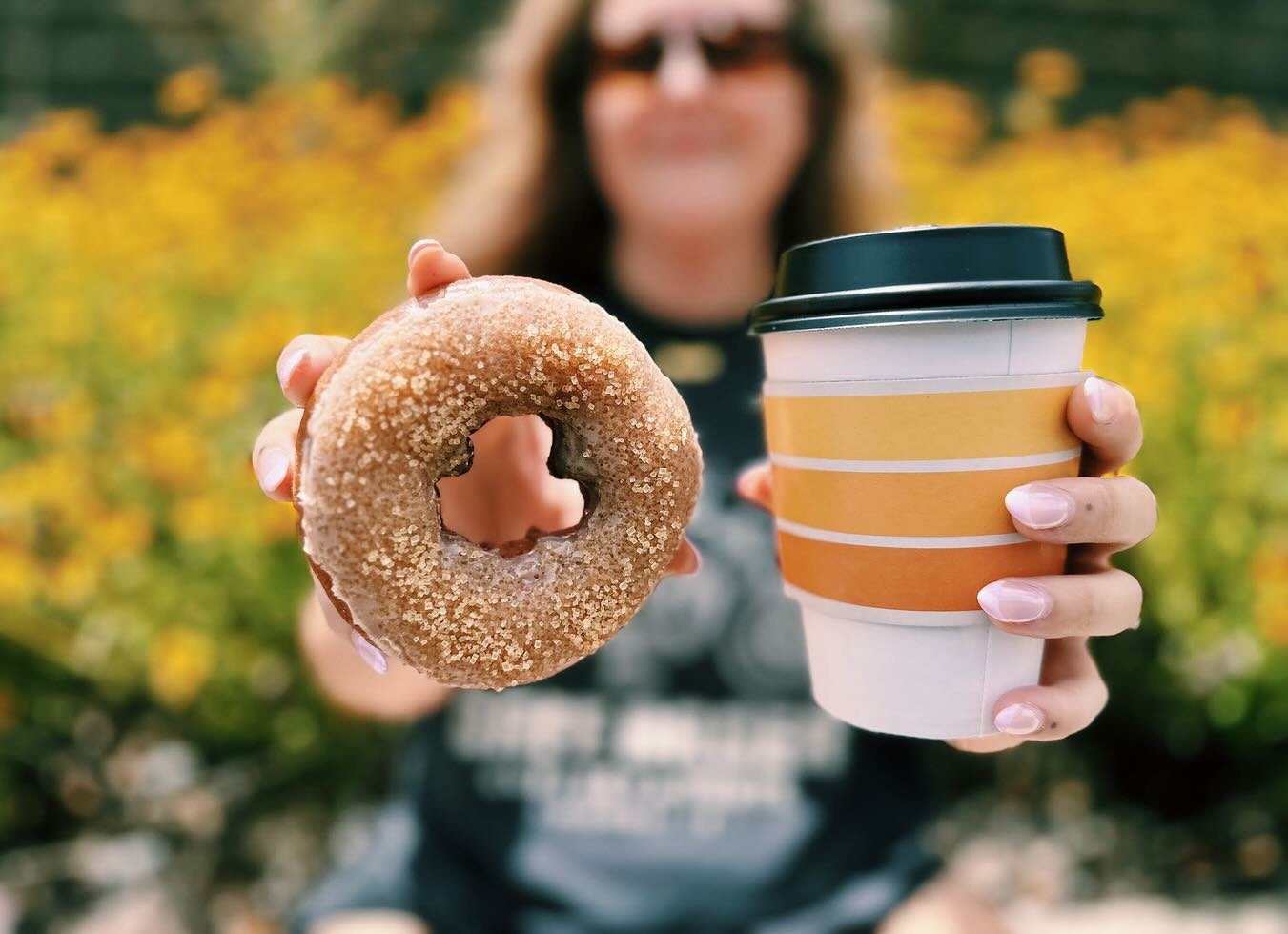 WHAT&rsquo;S UP MIDWEEK FREAKS 🤪

We&rsquo;re bringing back the Midweek Tweak TOMORROW &mdash; WEDNESDAY JUNE 4TH &mdash; and she&rsquo;s here to stay &rsquo;til she isn&rsquo;t ❤️ Come thru all day long and grab an iced or drip coffee, any size wit