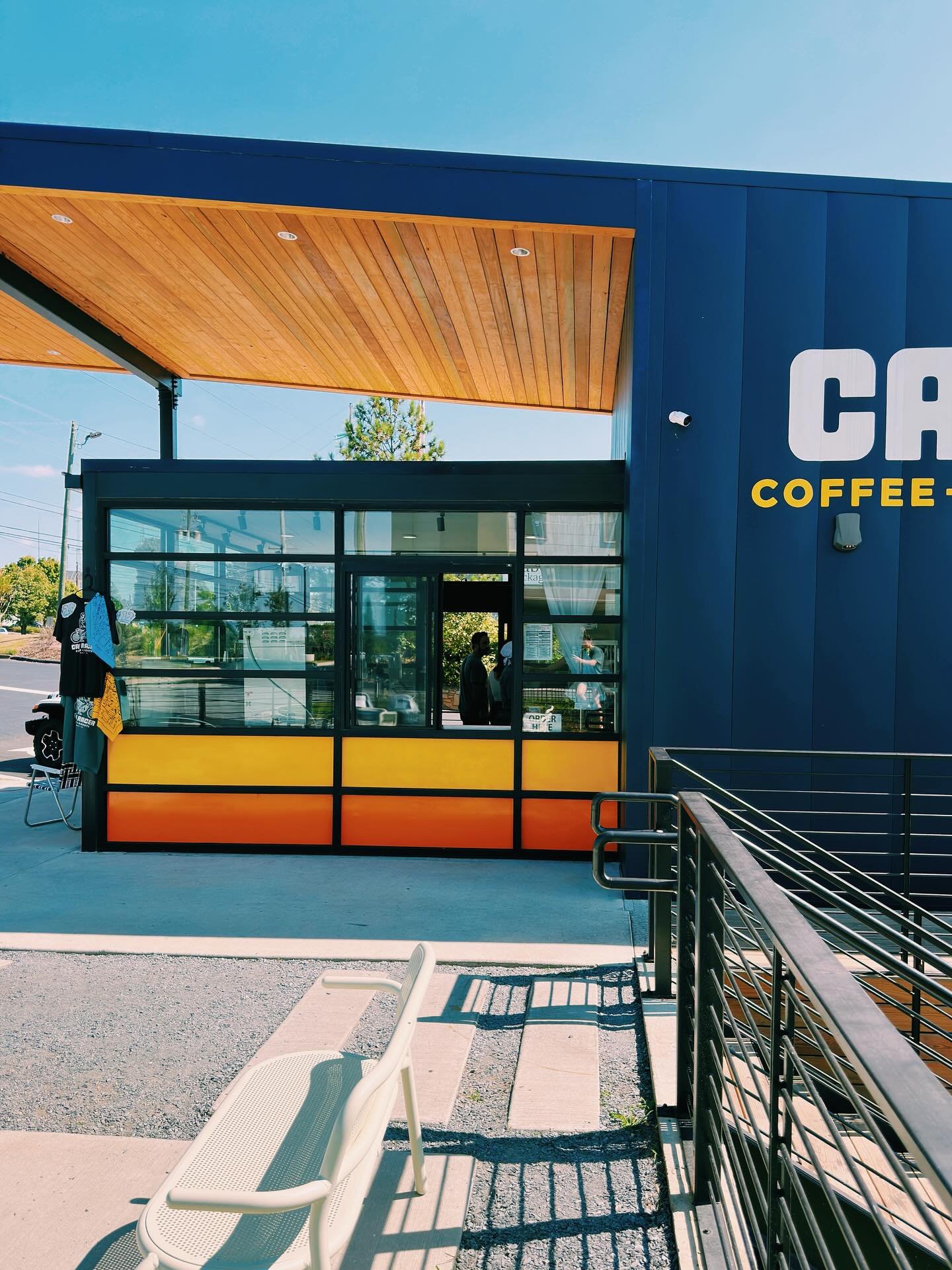 storm is CRAAAAZY and shut off our power 👎⛈️ AKA we are CLOSED FOR TONIGHT &mdash; SATURDAY JUNE 7TH!! please send Georgia Power some ✨ quick restoration ✨ vibes ⚡️

we will almost DEFINITELY be back tomorrow &mdash; Sunday June 8th &mdash; at 6AM ?