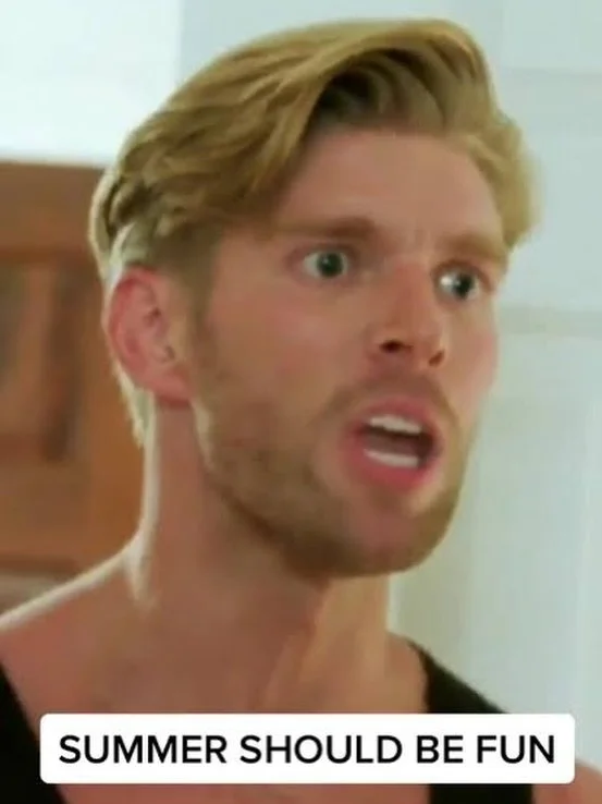 We loooove showing sports at the Oak Street bar and in case you want an official statement on our stance: reality TV is a sport!! which is why we&rsquo;re showing part one of the @summerhouse_bravo reunion at 8PM this Tuesday 5/26. Will Ciara go off 