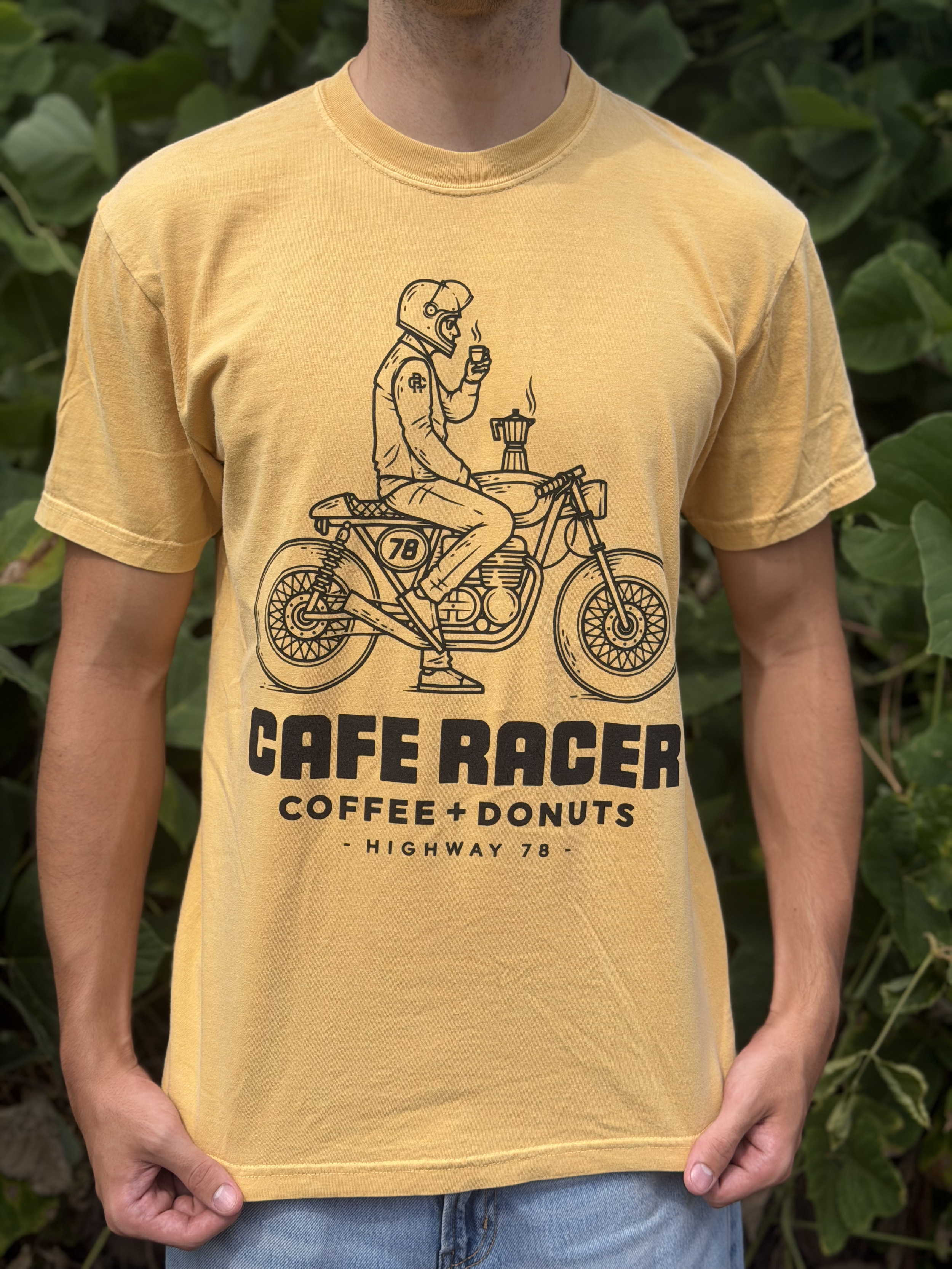 CR YELLOW TEE OZZY.png