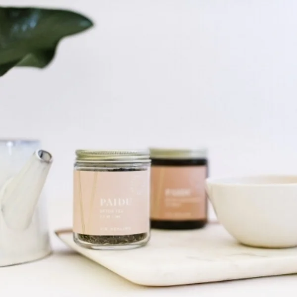 uwm.GiftGuide.2018.VIEHEALING-1172.jpg