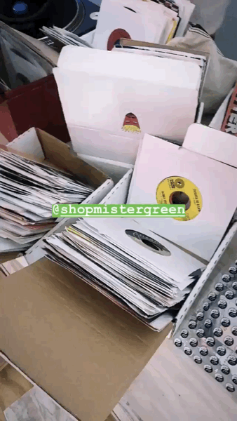 VideoToGif_1519059274.33963.gif