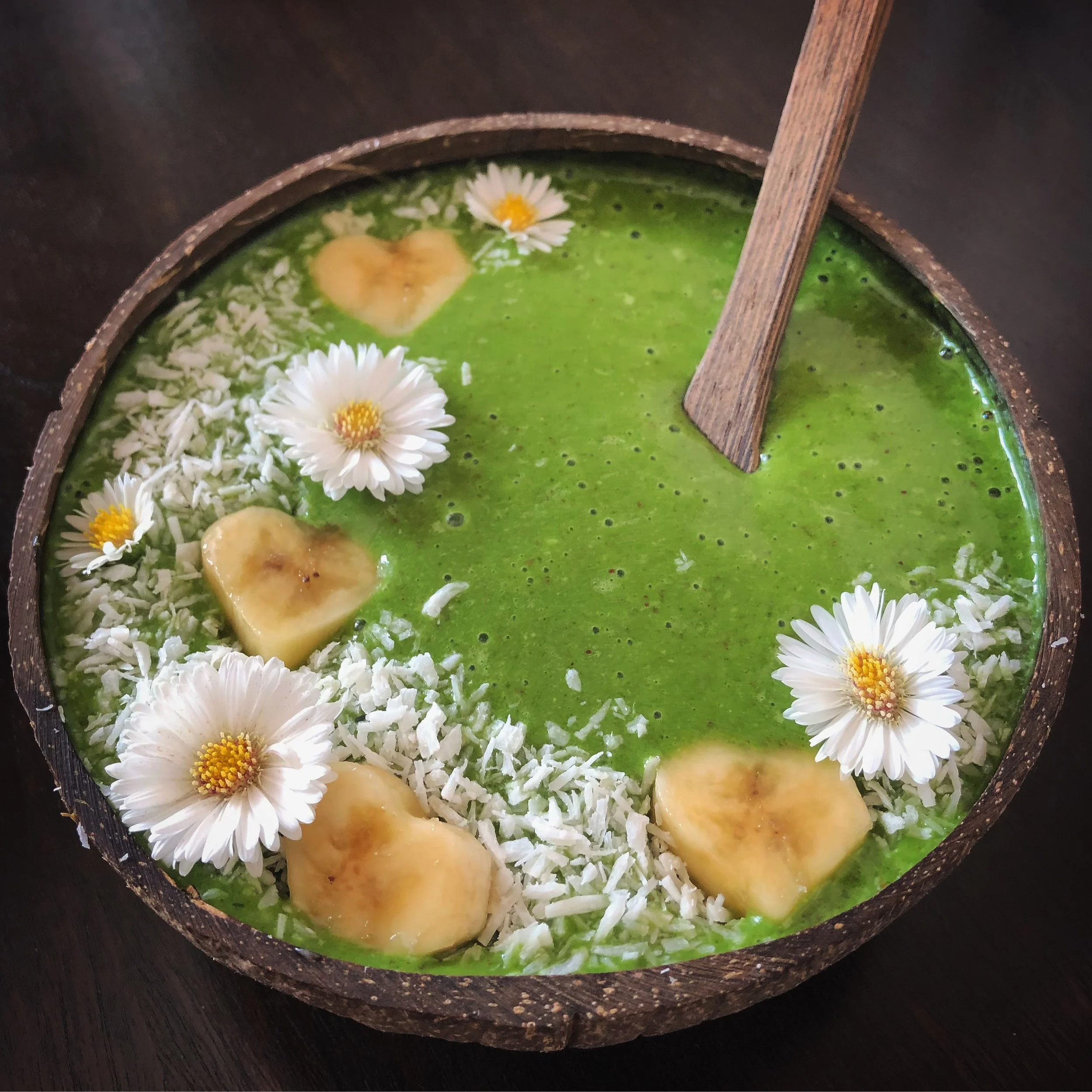 Apple Mango Spinach Smoothie