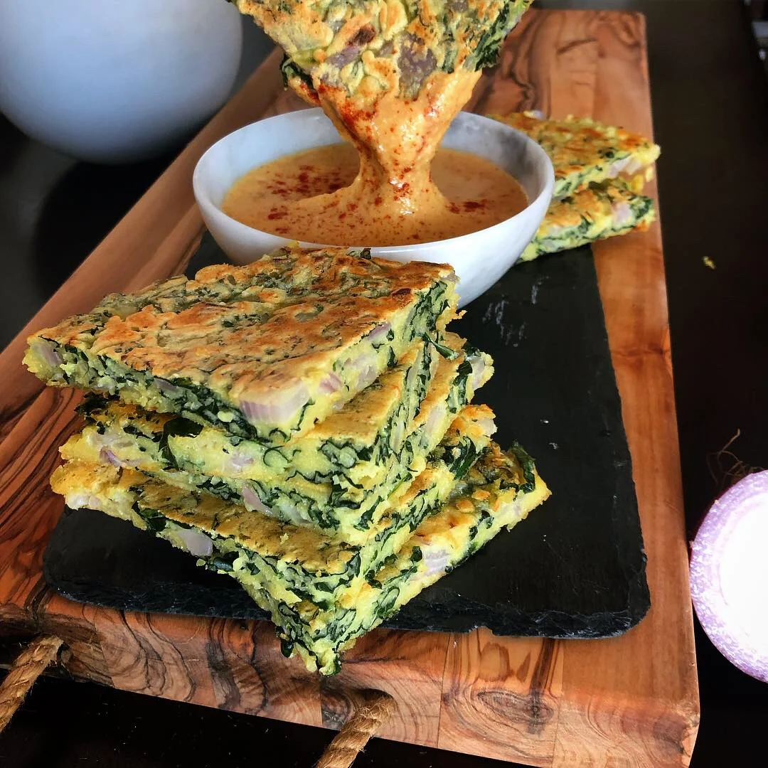 Vegan chickpea frittata with kale and onions 