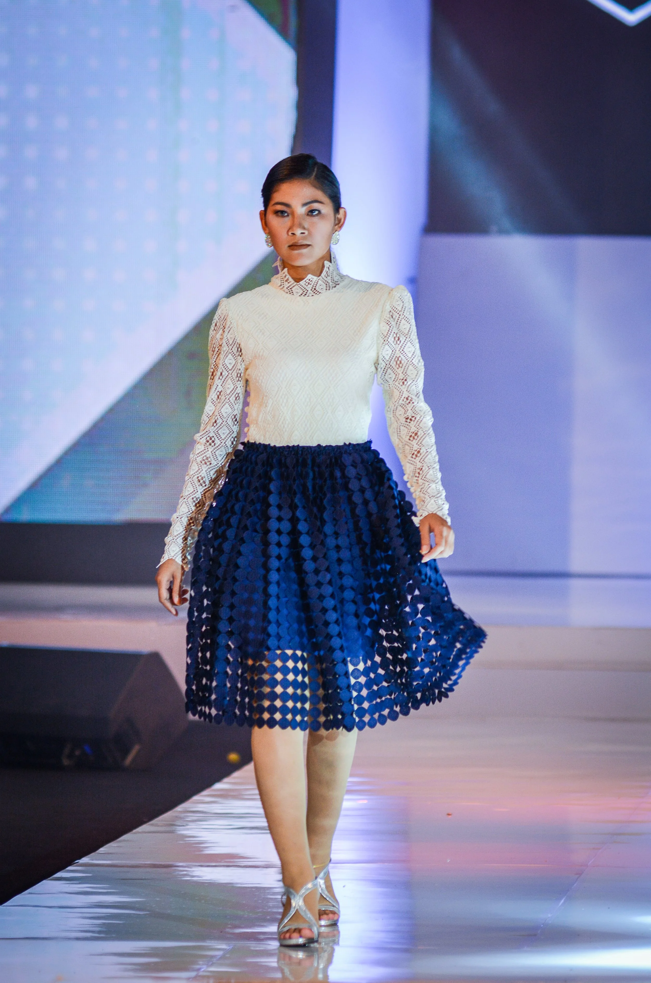 intl_fashion_week_16_zQZVh.jpg
