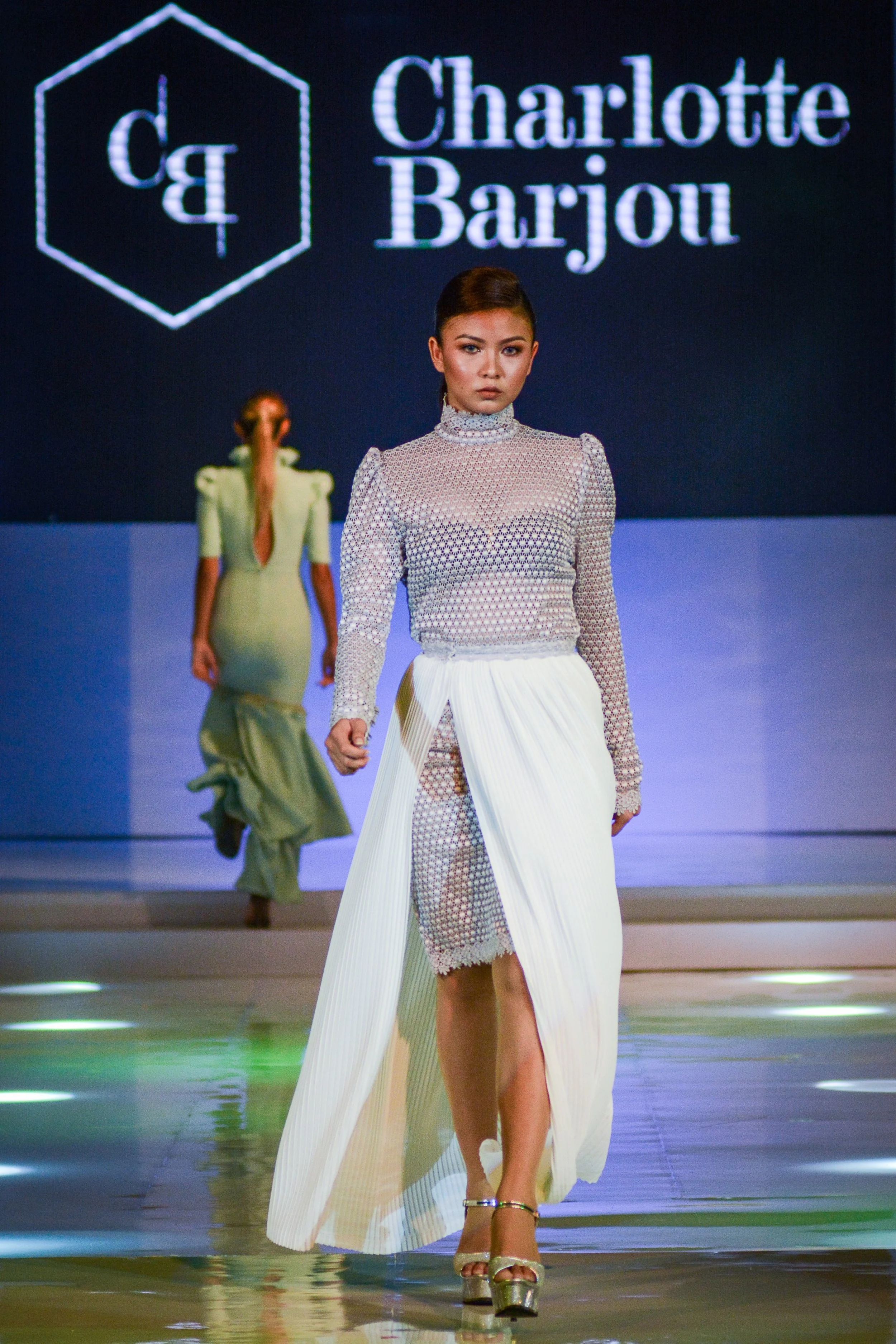 intl_fashion_week_16_OHnba.jpg
