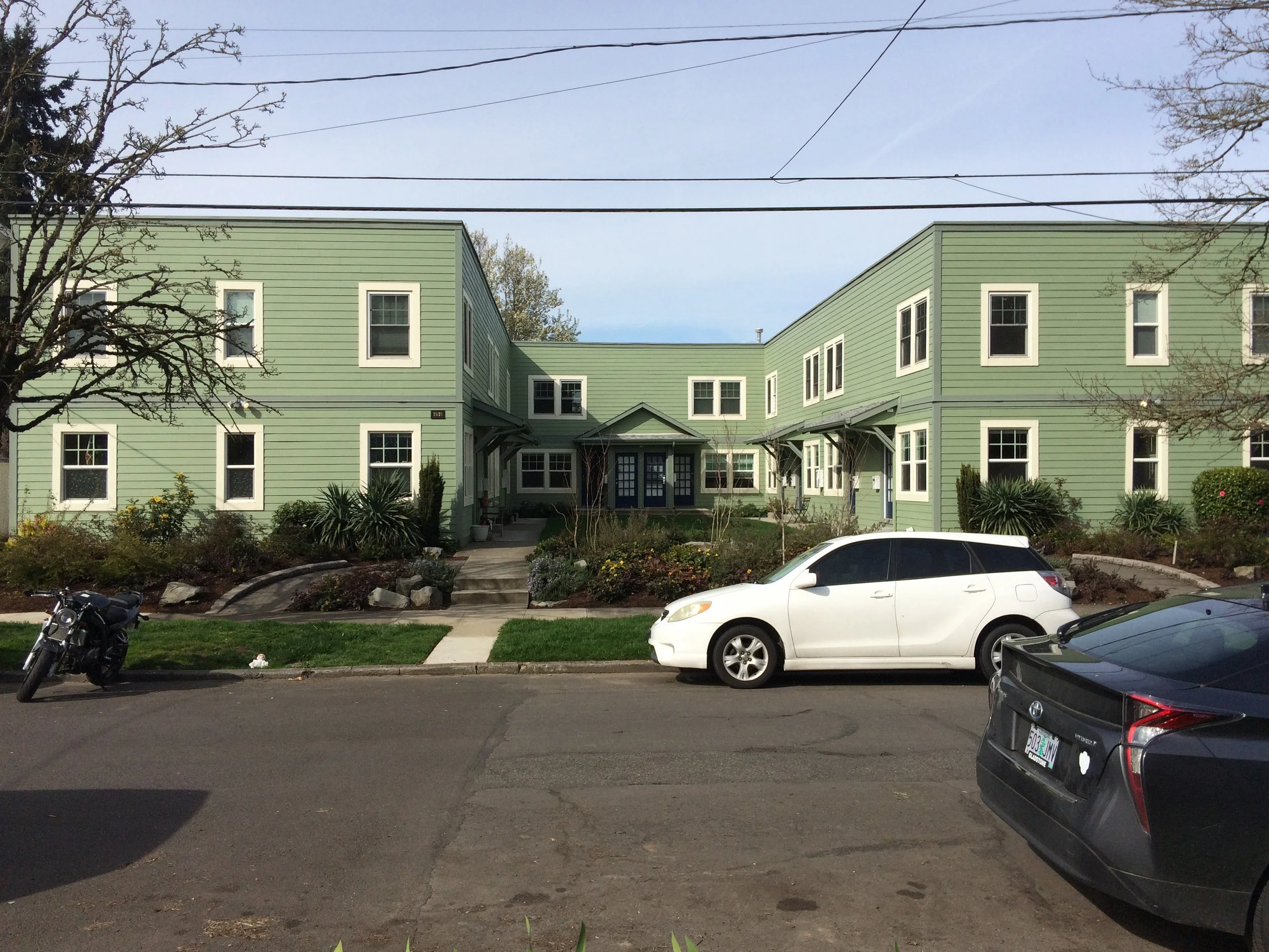 Bldg Photo N Watts.jpg