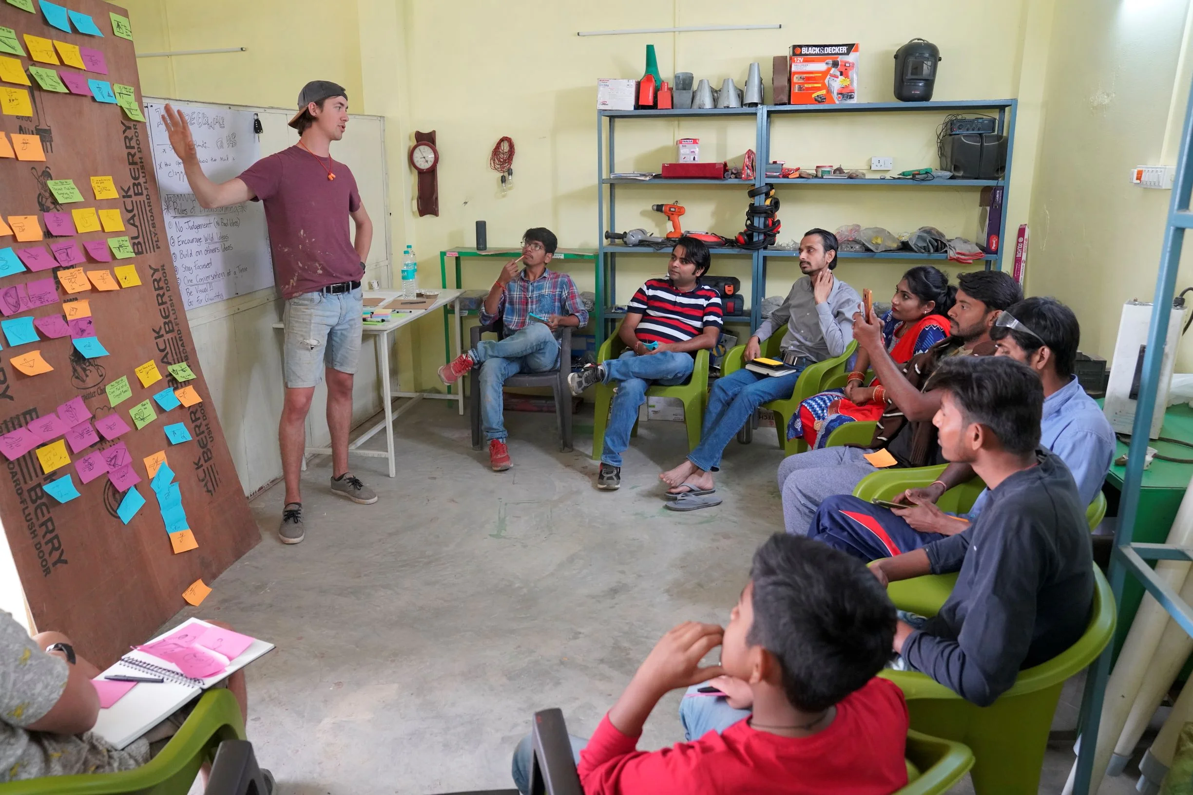  We headed straight into brainstorming with the new direction. Emphasis was placed on breaking the challenge down into smaller pieces and exploring them individually before trying to jump to a scale prototype. 