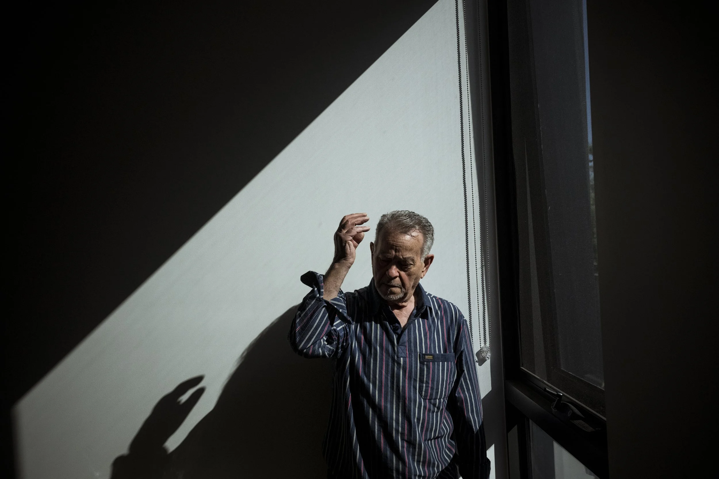  25 September 2023. Dunlop Street, Ascot Vale, Australia. Public housing resident Luigi Rosata, 73, is dismayed at the quality of the newly opened public housing block in Dunlop Street, Ascot Vale.  The new housing has been bogged down by complaints 