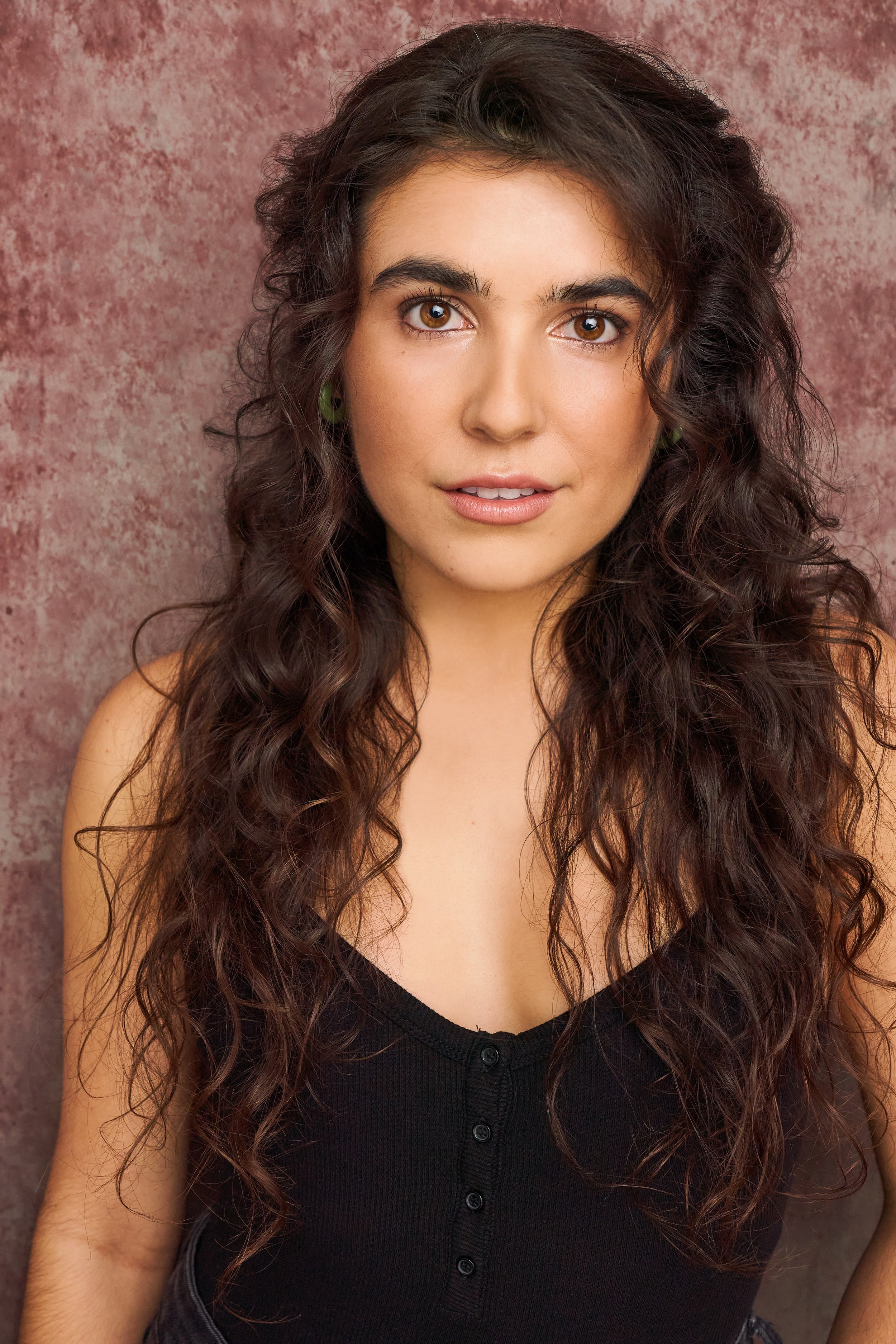 General Theatrical Headshot of Actor, Madison Oakley | HMUA - Anne-Marie Kennedy