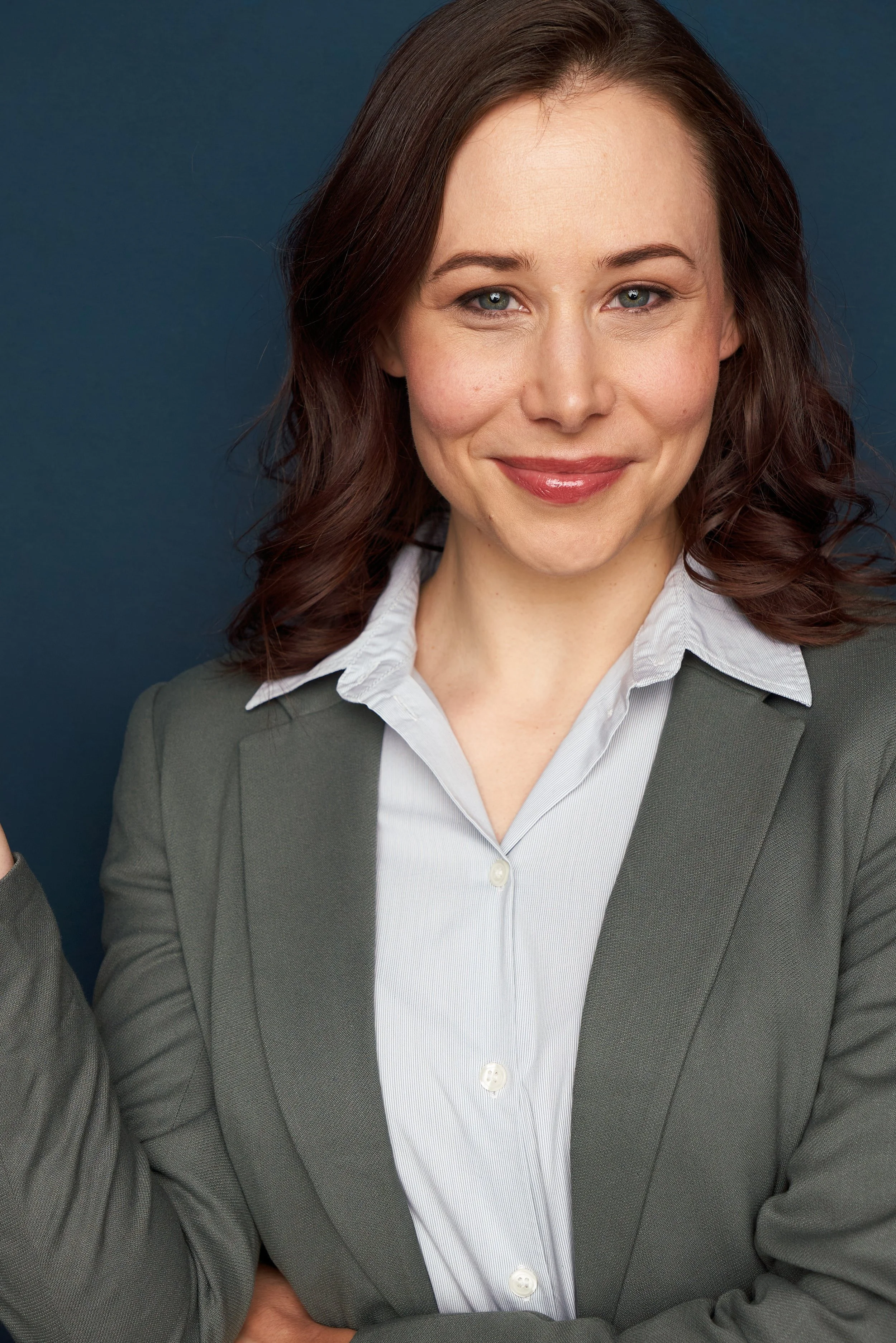 Business Headshot of Malorie Felt | HMUA - Rebecca Kuzma