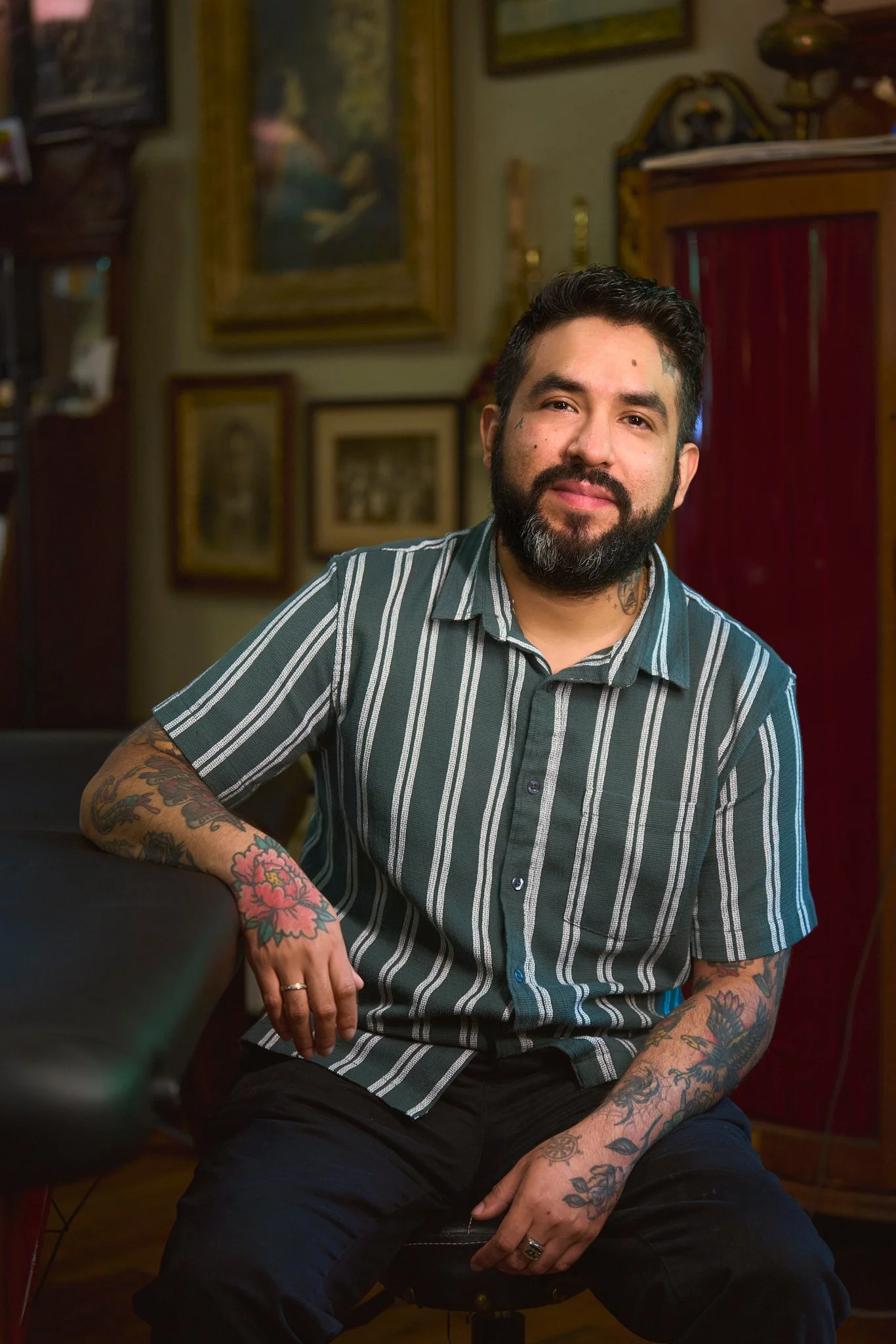 Black Cat Headshots1173 copy-atl-atlanta-headshot-photographer-georgia-portraits.jpg