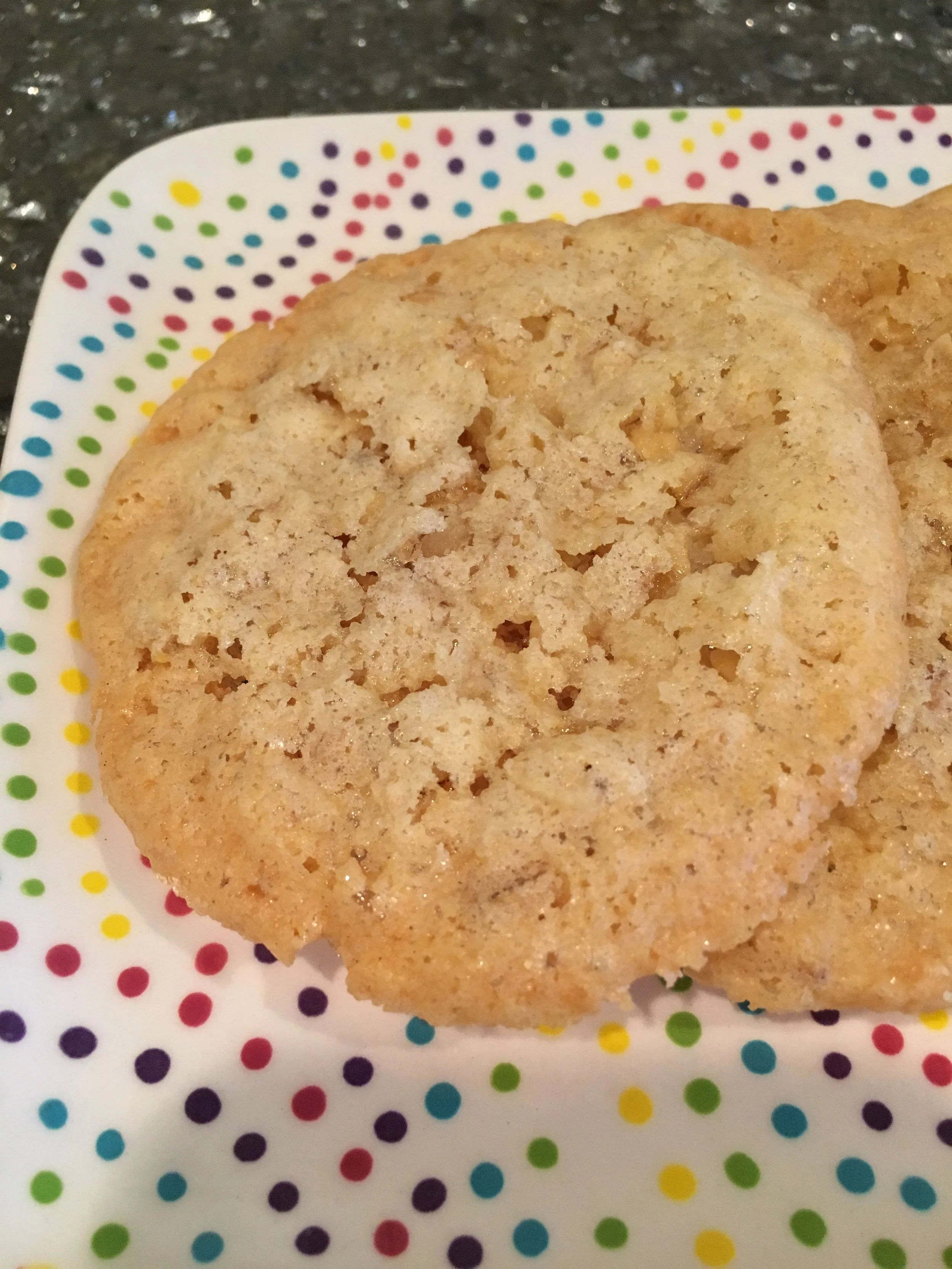 Lacy Oatmeal Cookies