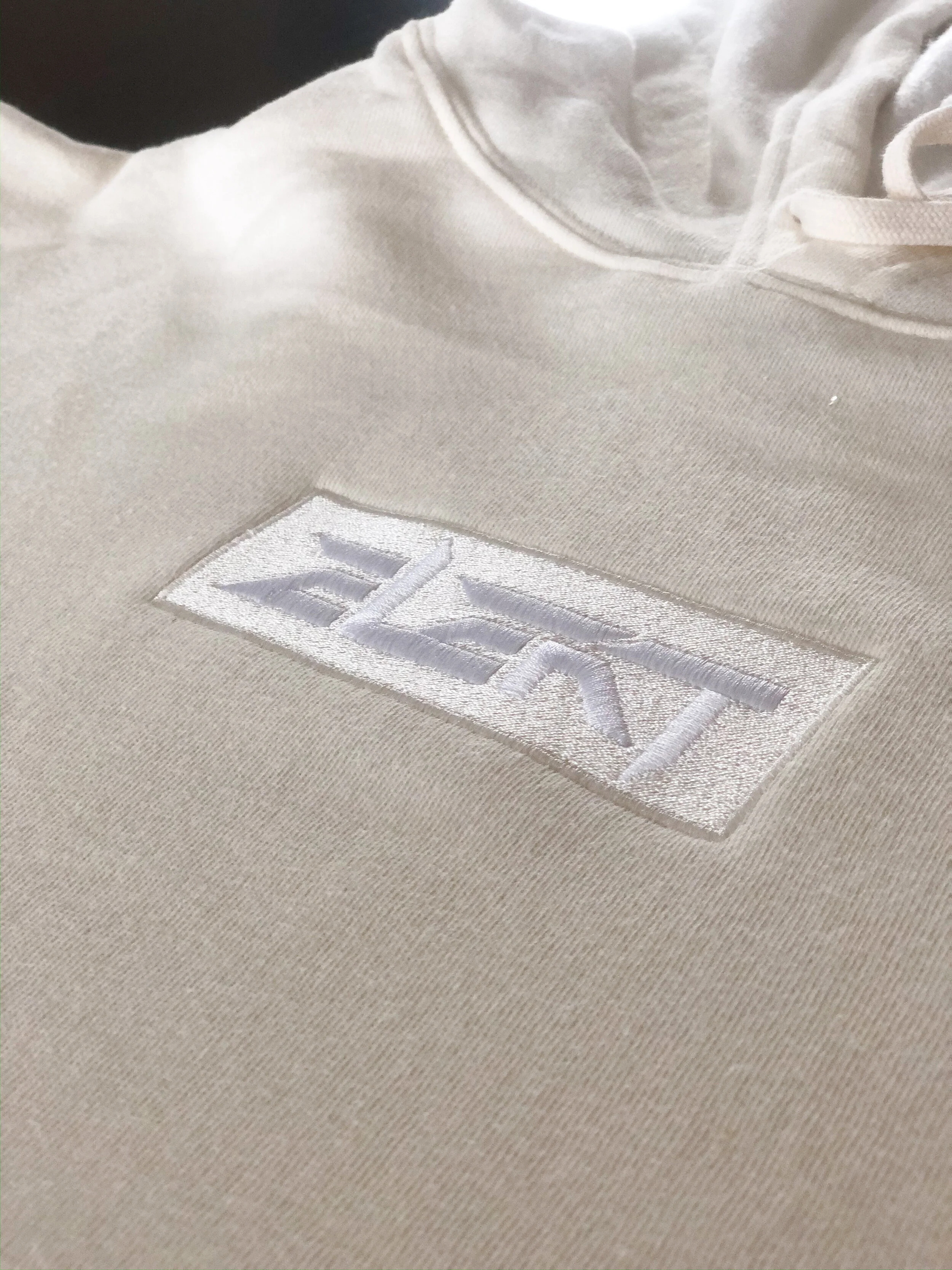 Offwhite 2.jpg