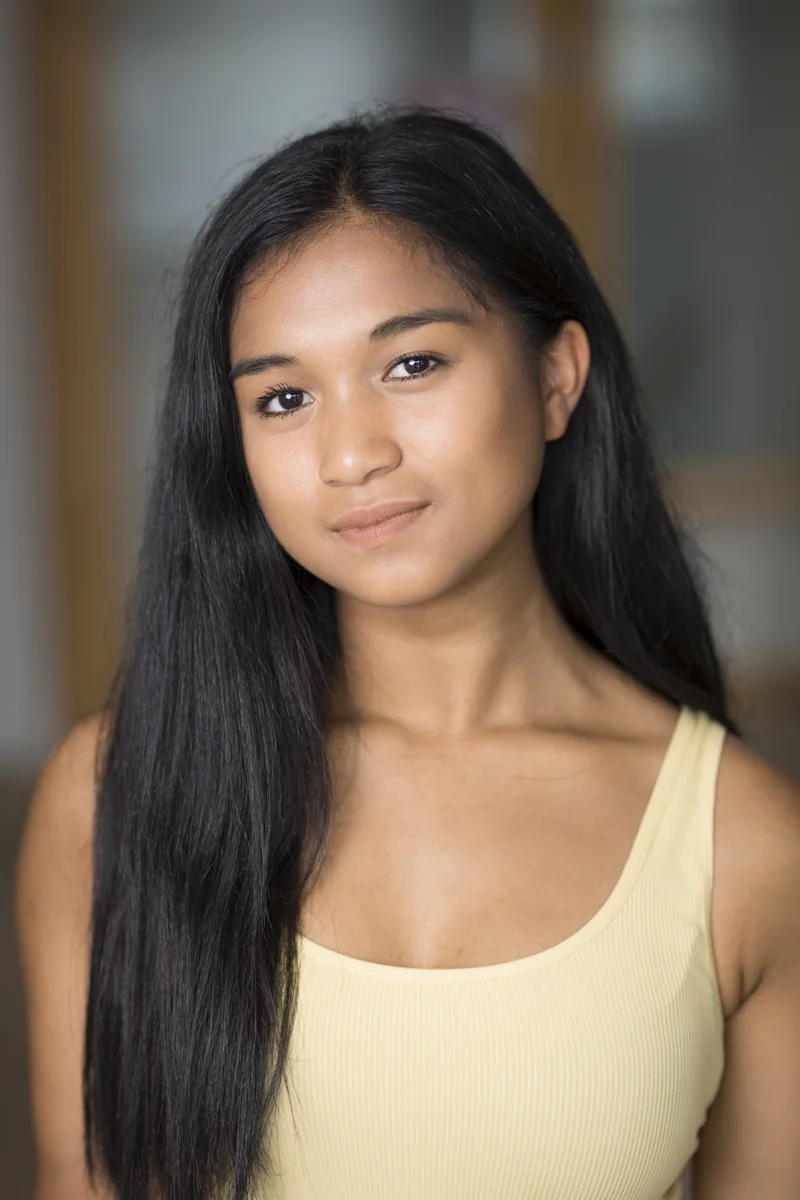 Kiya Basabas_portrait_Jan 2018_Photo-Tabitha Arthur_lr-8986.jpg