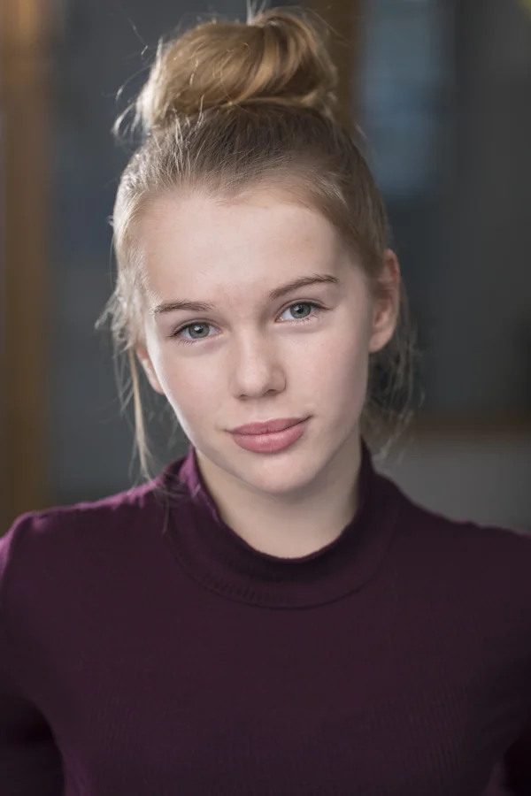 Holly Middlemiss, Red Rocket