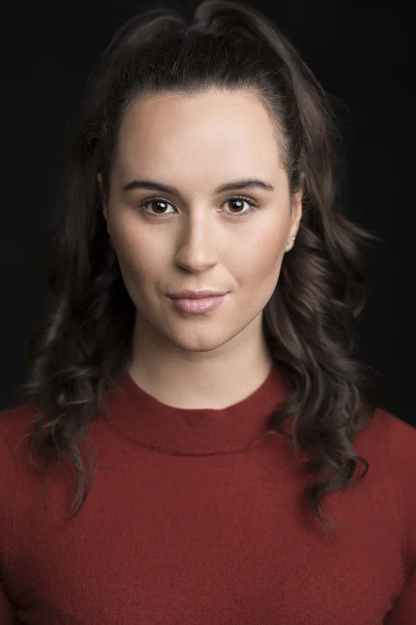 Tarikura Kapea, The Pro Actors