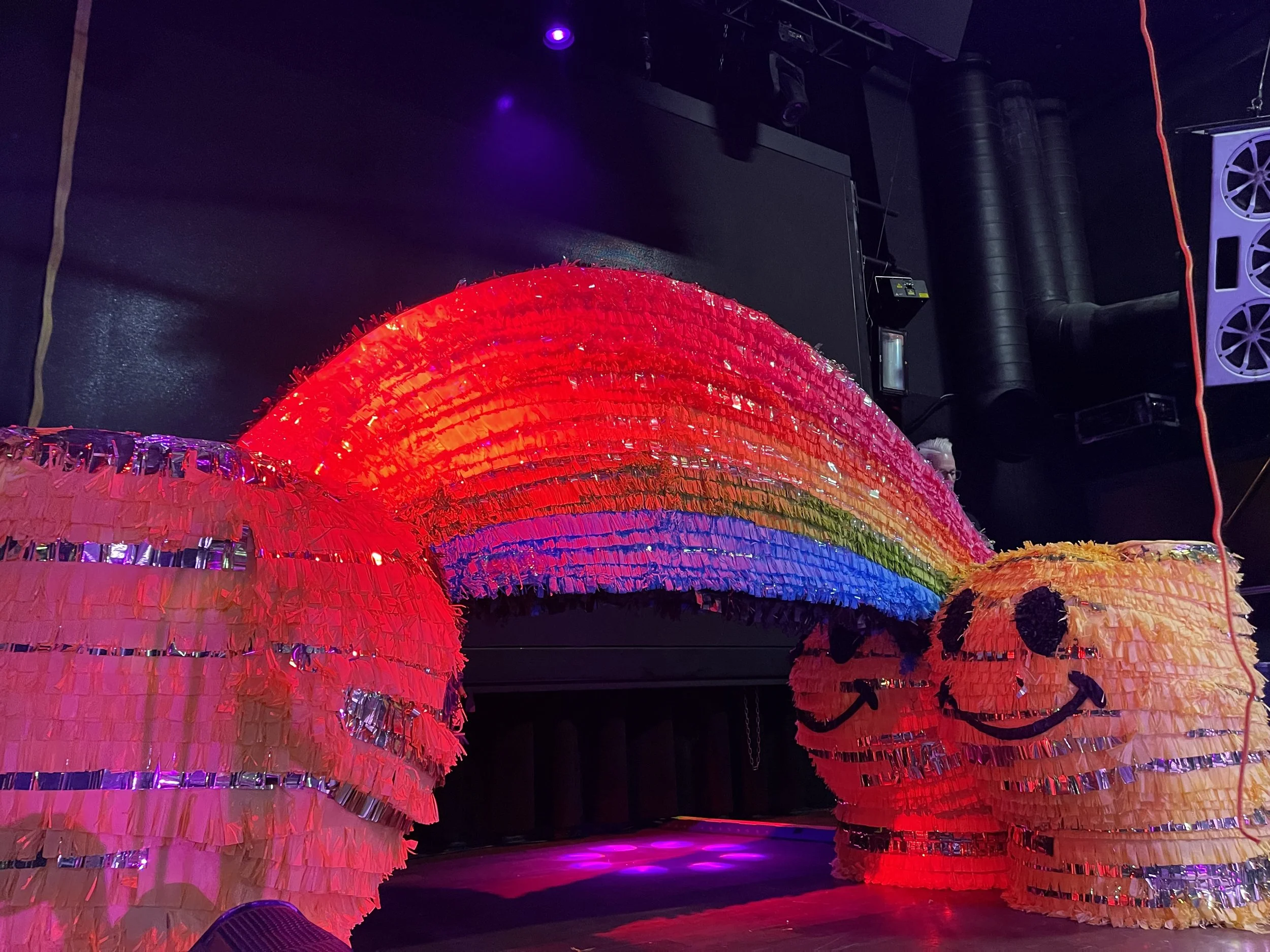 pinata final.JPG