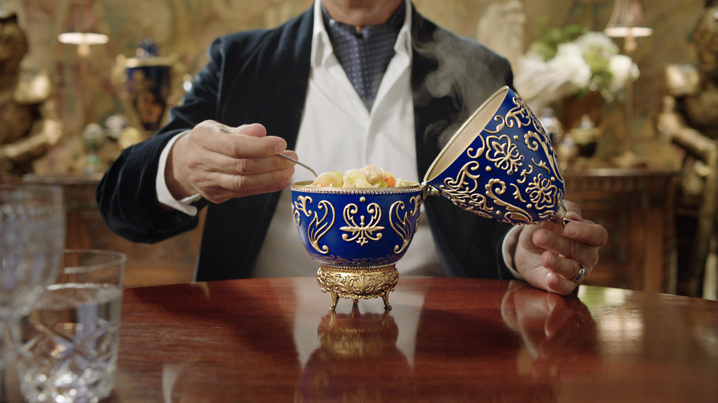 Progresso | Oh Look! | Dir. Helen Downing 